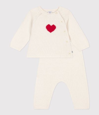 Ensemble en tricot laine et coton motif coeur bébé